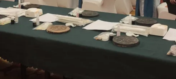 ��������Ժ������ϡ���������ѧУ��ͳ�Ļ�������Ϸ����չʾ-9.jpg