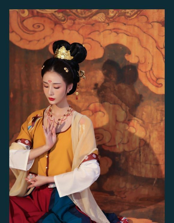 ���ɳ��ɻ����缧��԰����+��ɫ¹����+�����Ǳ�Lo+����-1.jpg