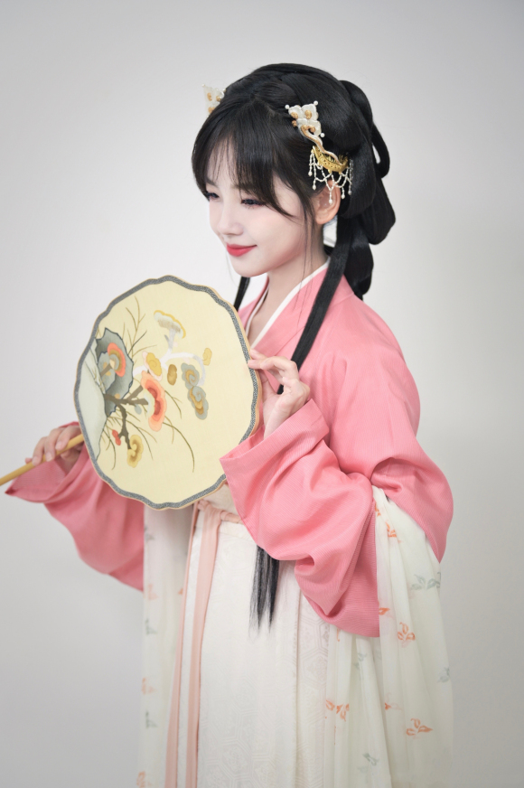 ���췢�ĺ�����ֽ����-1.jpg