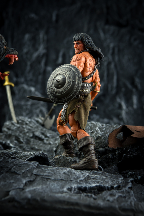 ��mezco��one:12 Ұ���˿��� Frank Frazetta�廭����-6.jpg