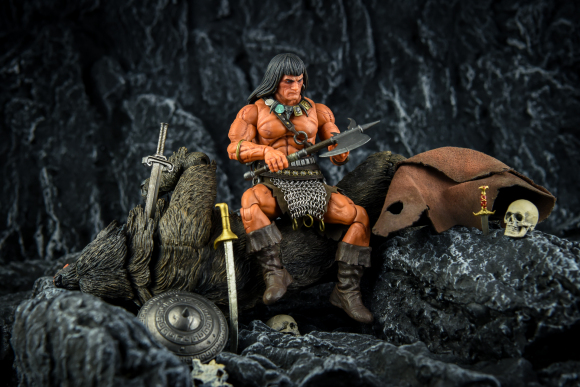 ��mezco��one:12 Ұ���˿��� Frank Frazetta�廭����-11.jpg