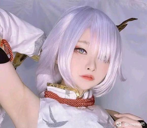 ��COS��Ƭ������������λcoser-1.jpg