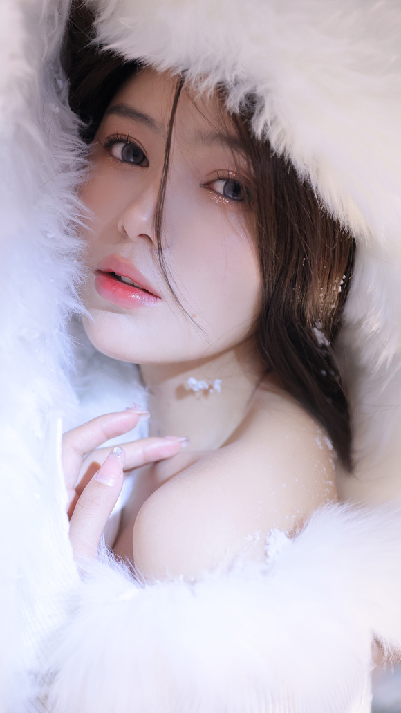 4K�����ֽ��11.8M-1.jpg