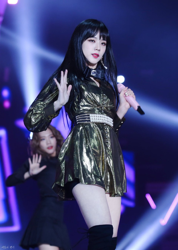 Kim Jisoo�㡺220414ͼͼ����һ�������˼主���ı�ֽ,̫���ҵ���-1.jpg