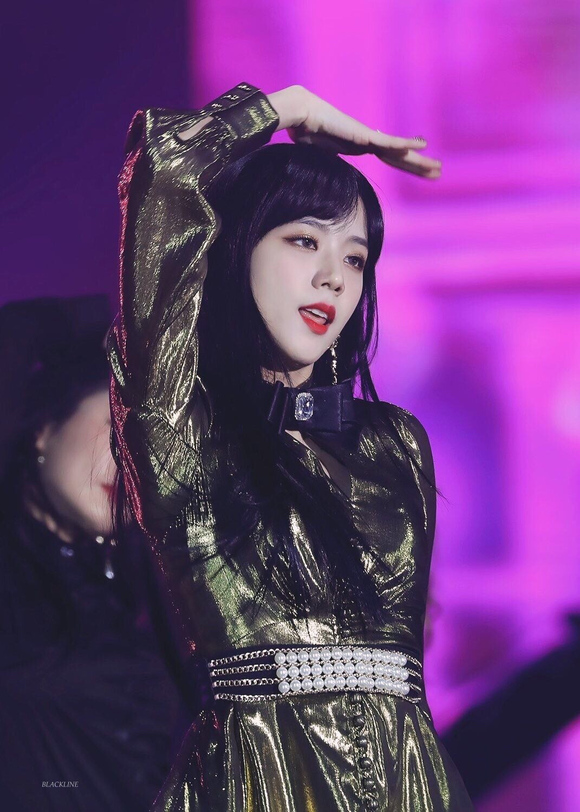 Kim Jisoo�㡺220414ͼͼ����һ�������˼主���ı�ֽ,̫���ҵ���-3.jpg