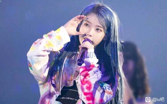 IU-Ready��ͼͼ��220424�����iu�ĵ��Ա�ֽ-1.jpg