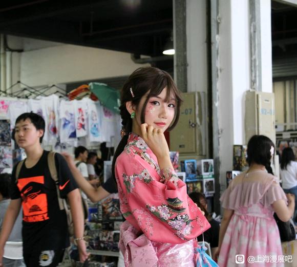 ���Ϻ���չ������ͼ��������ͼ,��ͬcoser����-1.jpg