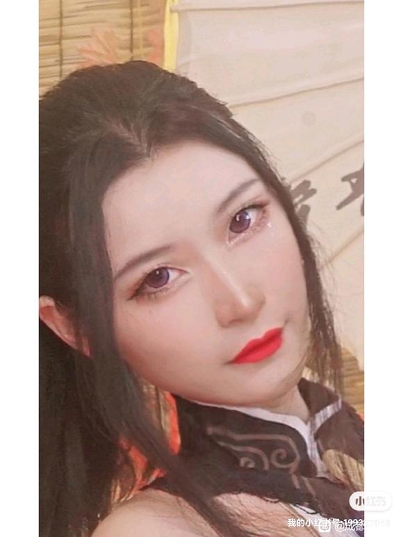 ��������չ��ױ-2.jpg