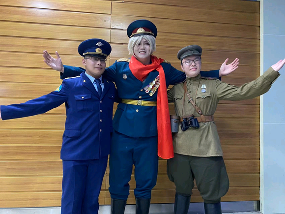 �����ա����¹�����չ��������-4.jpg