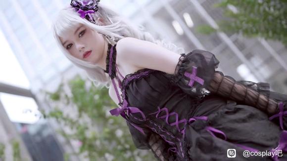 ��COS��Ƭ������������λcoser-1.jpg