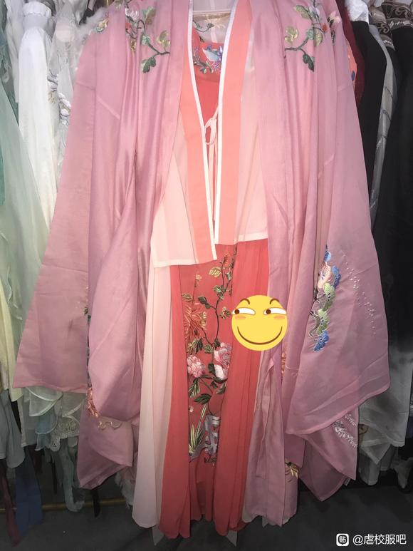 �곤û����͵͵�İѺ�����������һ������ȹ���ӵ���-1.jpg