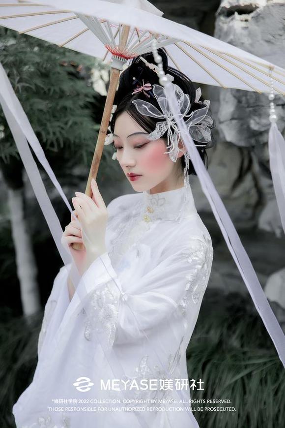 ����д��|б������&amp;amp;#x2022;����Ů&amp;amp;#x2022;��ֽɡ|�Z����-18.jpg