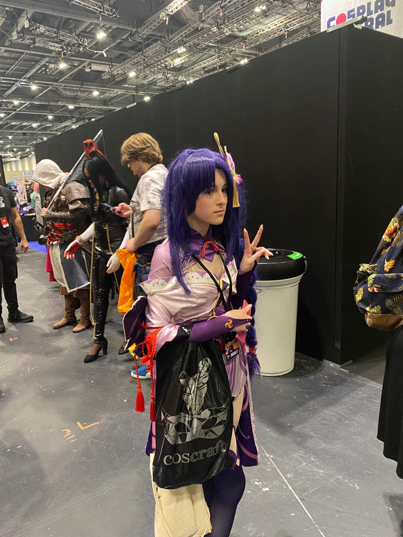 �׶���չcoser-2.jpg
