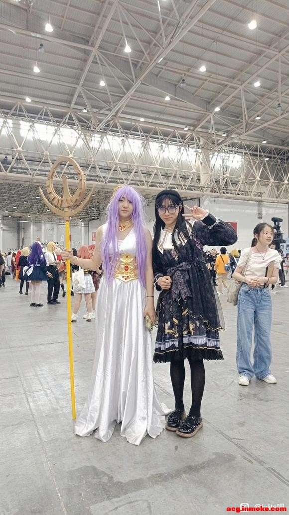 lo���ĵ�һ����չ֮��,�ÿ����ܺͺö�Ư����coser����-5.jpg