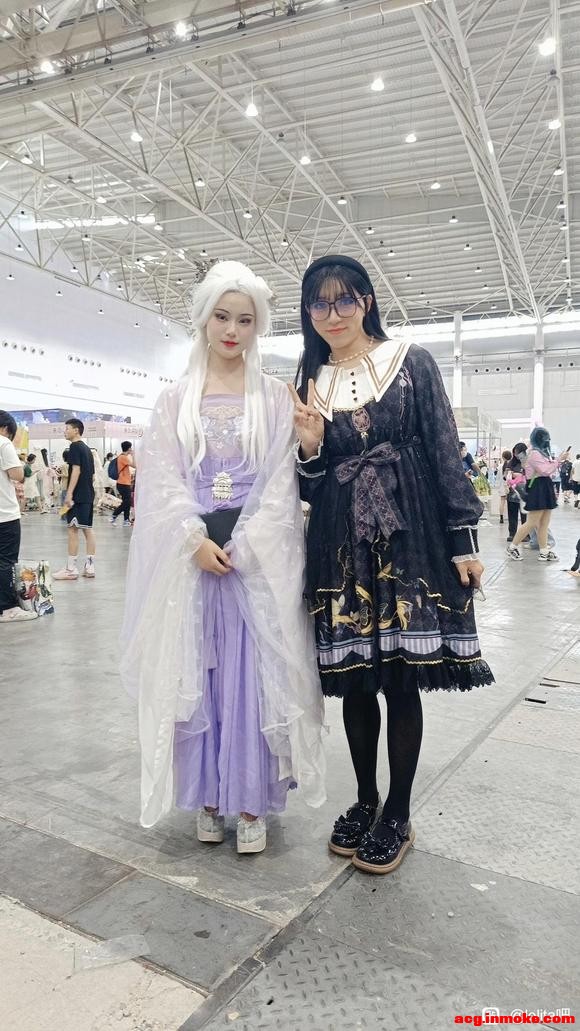 lo���ĵ�һ����չ֮��,�ÿ����ܺͺö�Ư����coser����-5.jpg