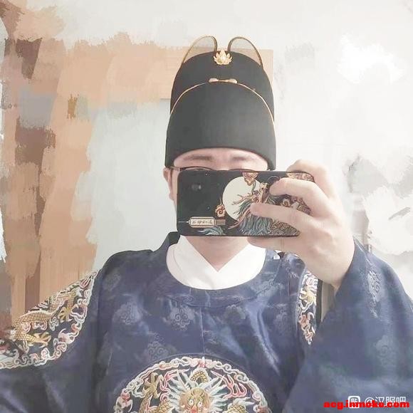 �����еĵ�һ�׺���-1.jpg