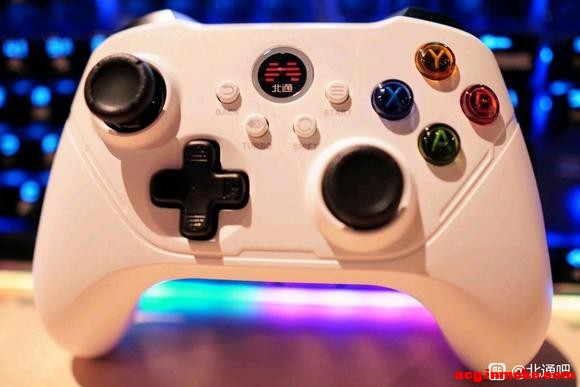 ���ô���չ��ʲô?��&amp;amp;#x2022;��Coser,������Ϸ����!-1.jpg