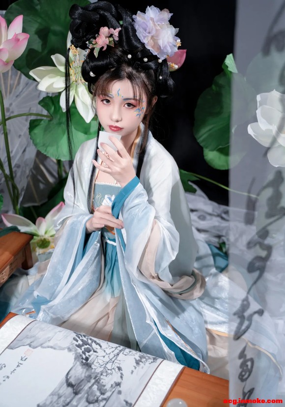 ��COS��Ƭ�� ������Ů��С�� �C �»��塾552MB-76p��ҵ���컨��-3.jpg