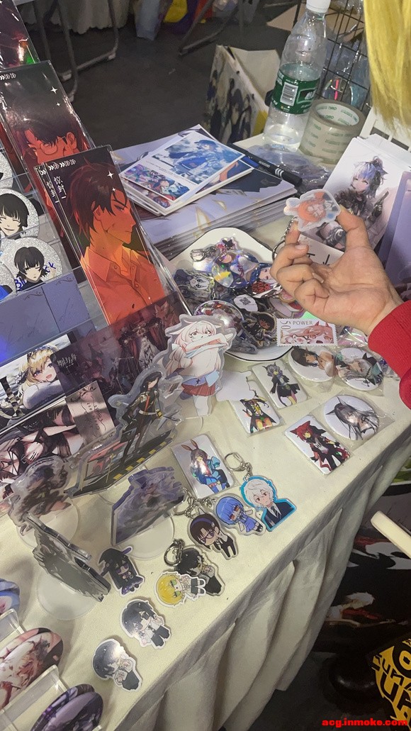 ??����ȥ��չ���� �ҷ�coser����-2.jpg