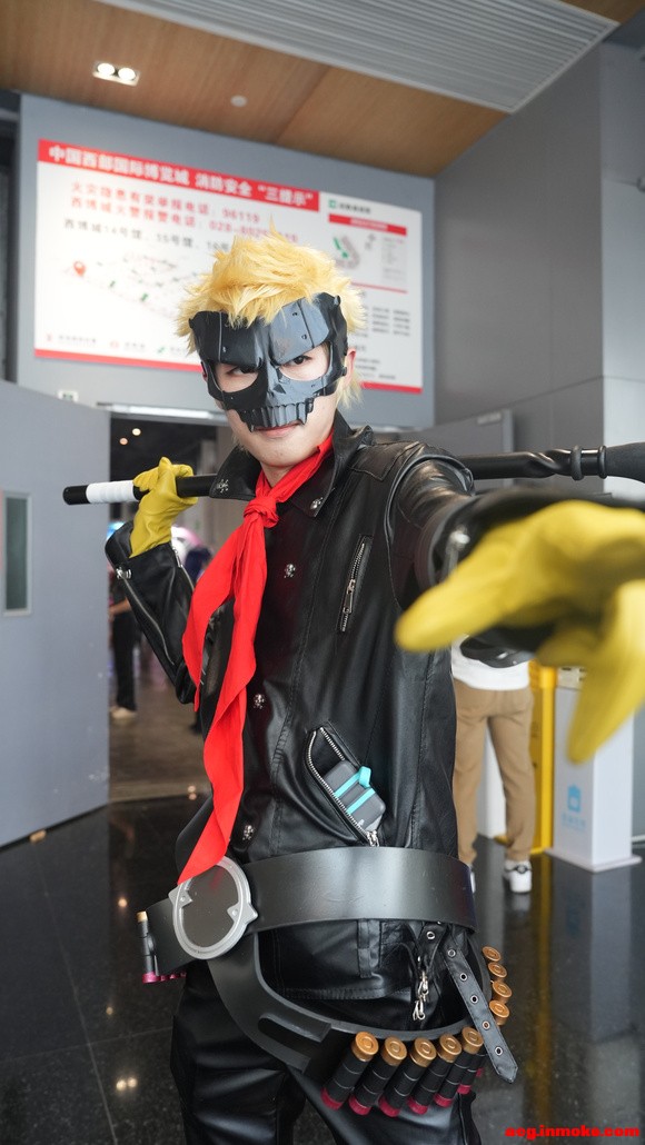 ??����ȥ��չ���� �ҷ�coser����-4.jpg