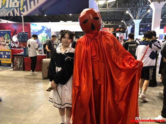 ө�����չ����ŵ�͵�cos-4.jpg