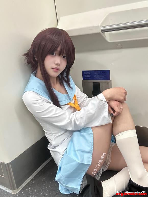 ��COS��Ƭ��СҰ�µ�����-1.jpg
