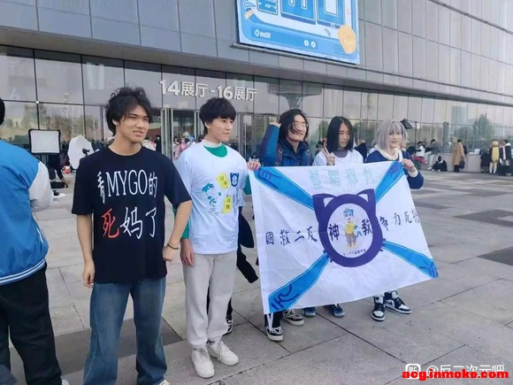 ���췴������չ-2.jpg
