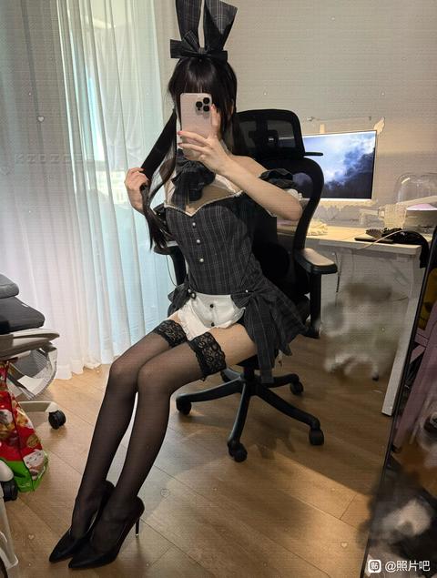 tieba_10892228590_050a60482439d34b.jpg