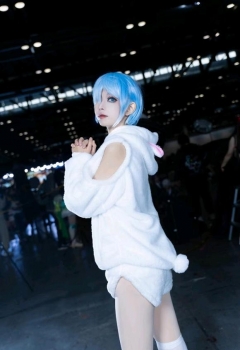 ��COS��Ƭ����ô��cosplay��Ů��˵������