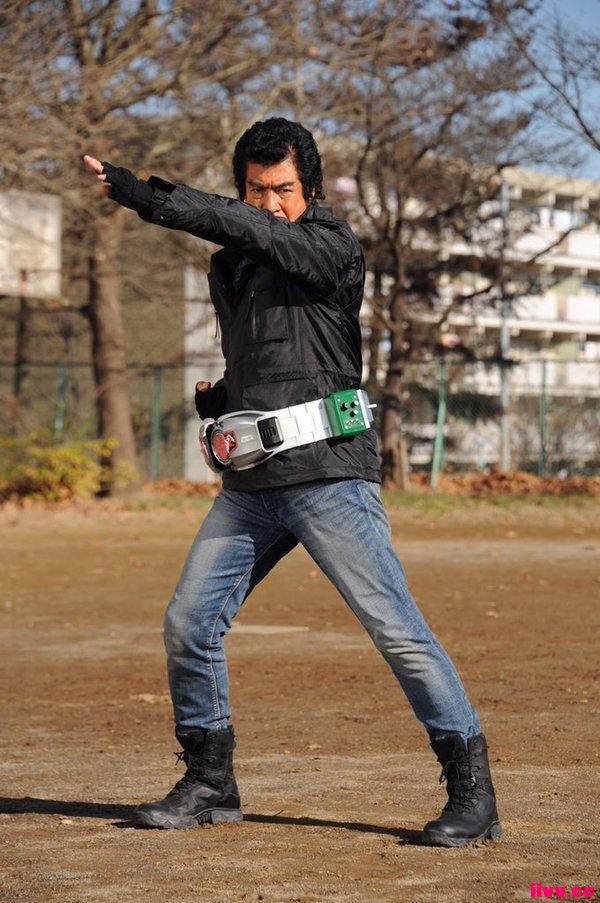 ������Ѷ��Let's Go Rider Kick