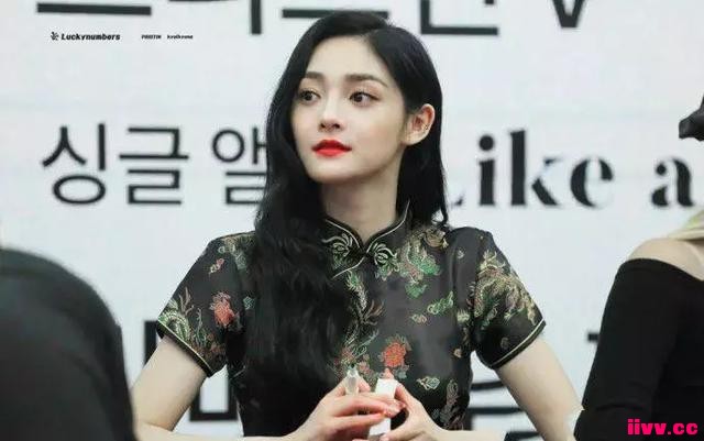 �ܽ����й�����������ǩ���ᣬ��ý���飺ֻ�ܿ�һ�κÿ�ϧŶ