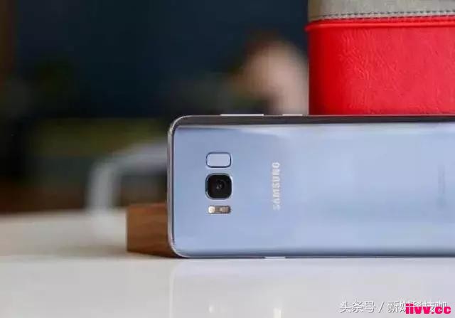 ���Ǻܡ����Ρ�����Ĥʶ��+128GB��6100Ԫ����3699Ԫ��