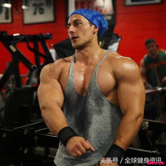 �����������Ͽˣ���Ϊ��������������ȫ�궼�ڽ���������ѵ��
