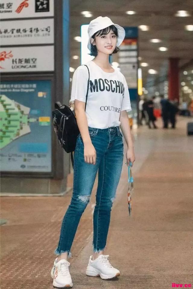 �������ڡ��䡱֣ˬ�ˣ���ȹСƤЬ����170��������̫����