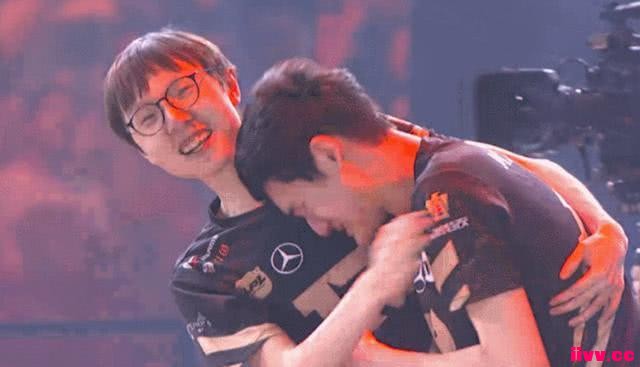 RNG������Ϊ��֪��һĻ�������������������Ӻ󷢷�ͼǿ��