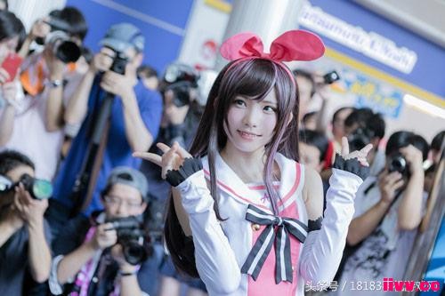 �ձ���һCoser��ͨ΢�� ������ǧ��ȼ�����