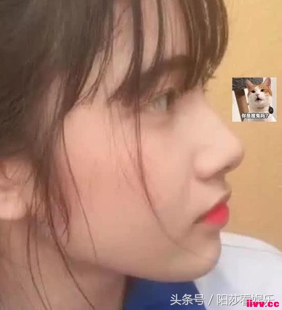 �������С�����Ů�����ߺ죬��������ͷ�����������ѣ������ĸо�
